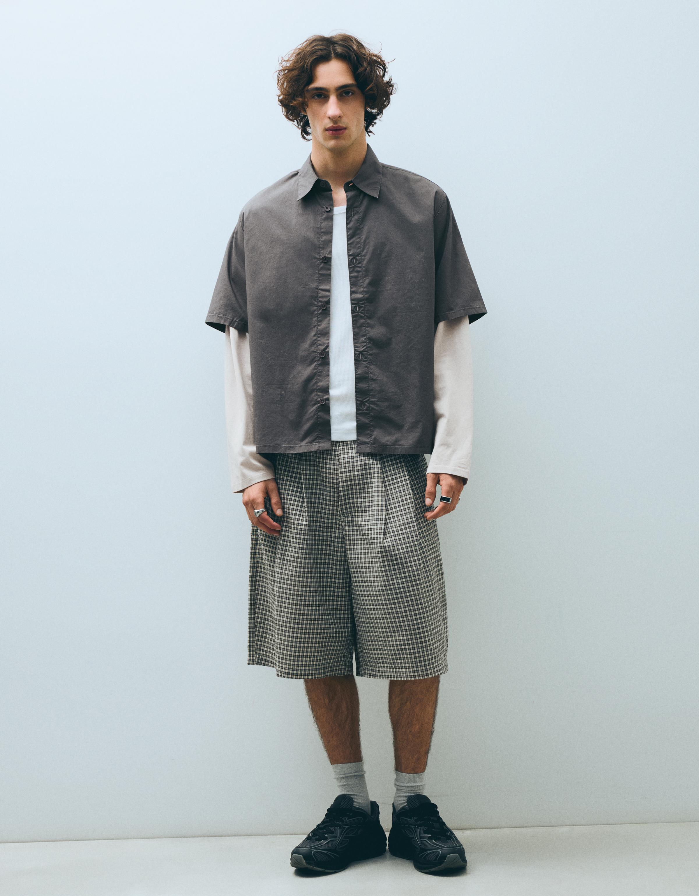Double sleeve shirt with back print — Grey