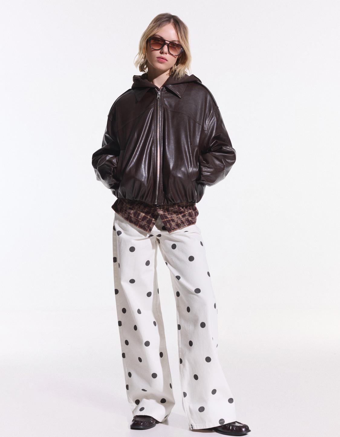 Pantalon baggy fit à pois