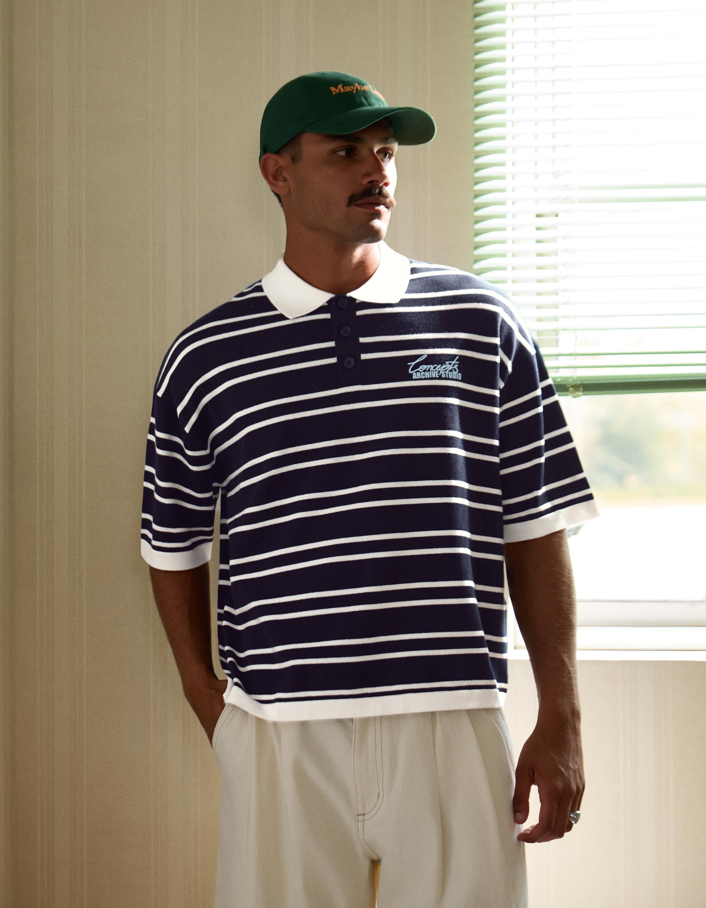 Çizgili grafik polo - Görsel 10