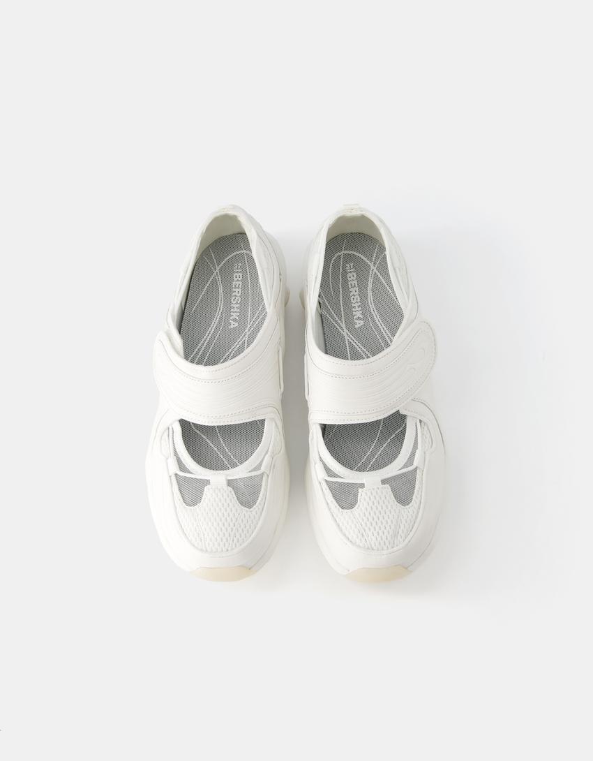 Sporty ballerina flats - Women | Bershka