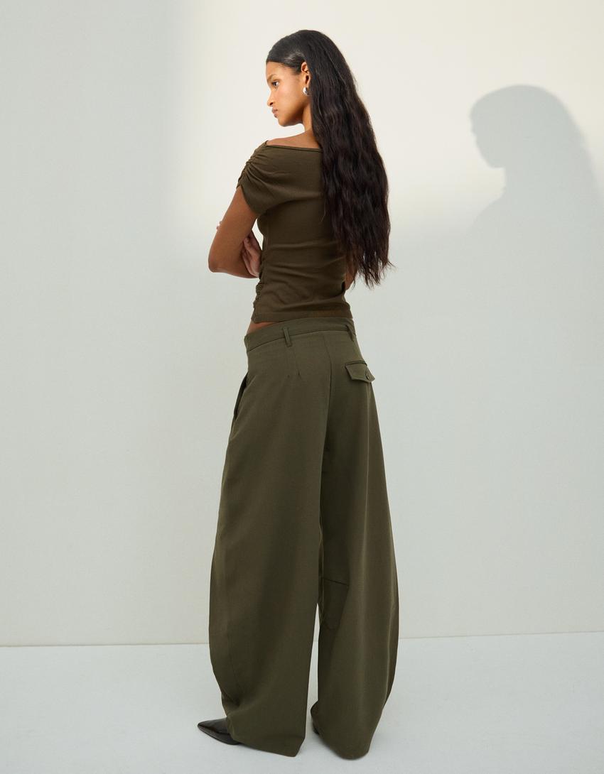 Barrel trousers with pleats-Khaki