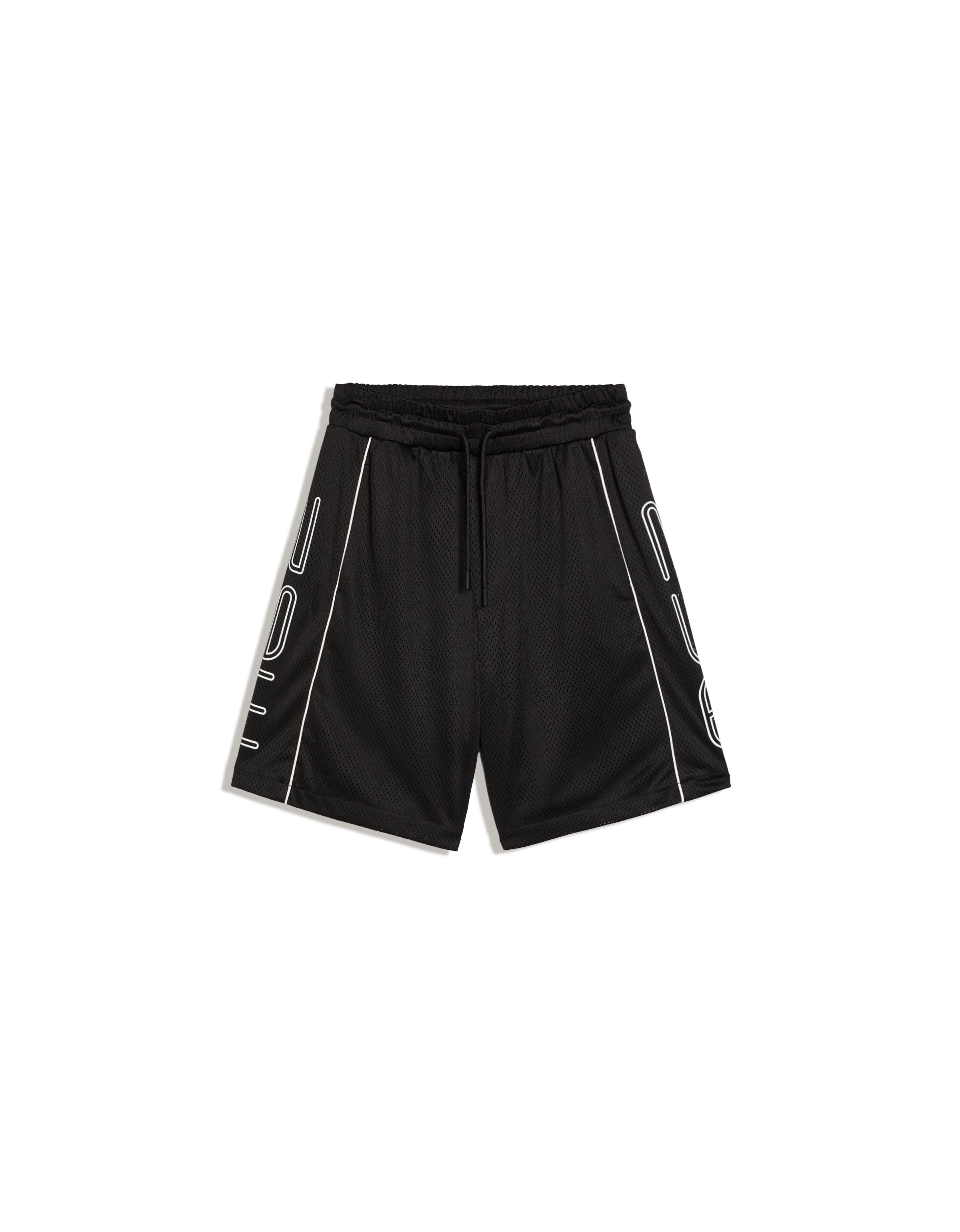 Contrast print mesh Bermuda shorts — Black