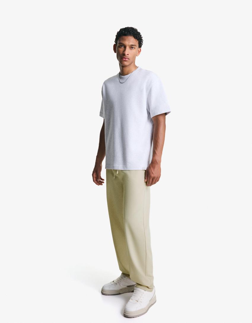 מכנסי טרנינג מחויטים Straight fit-שמנת-0