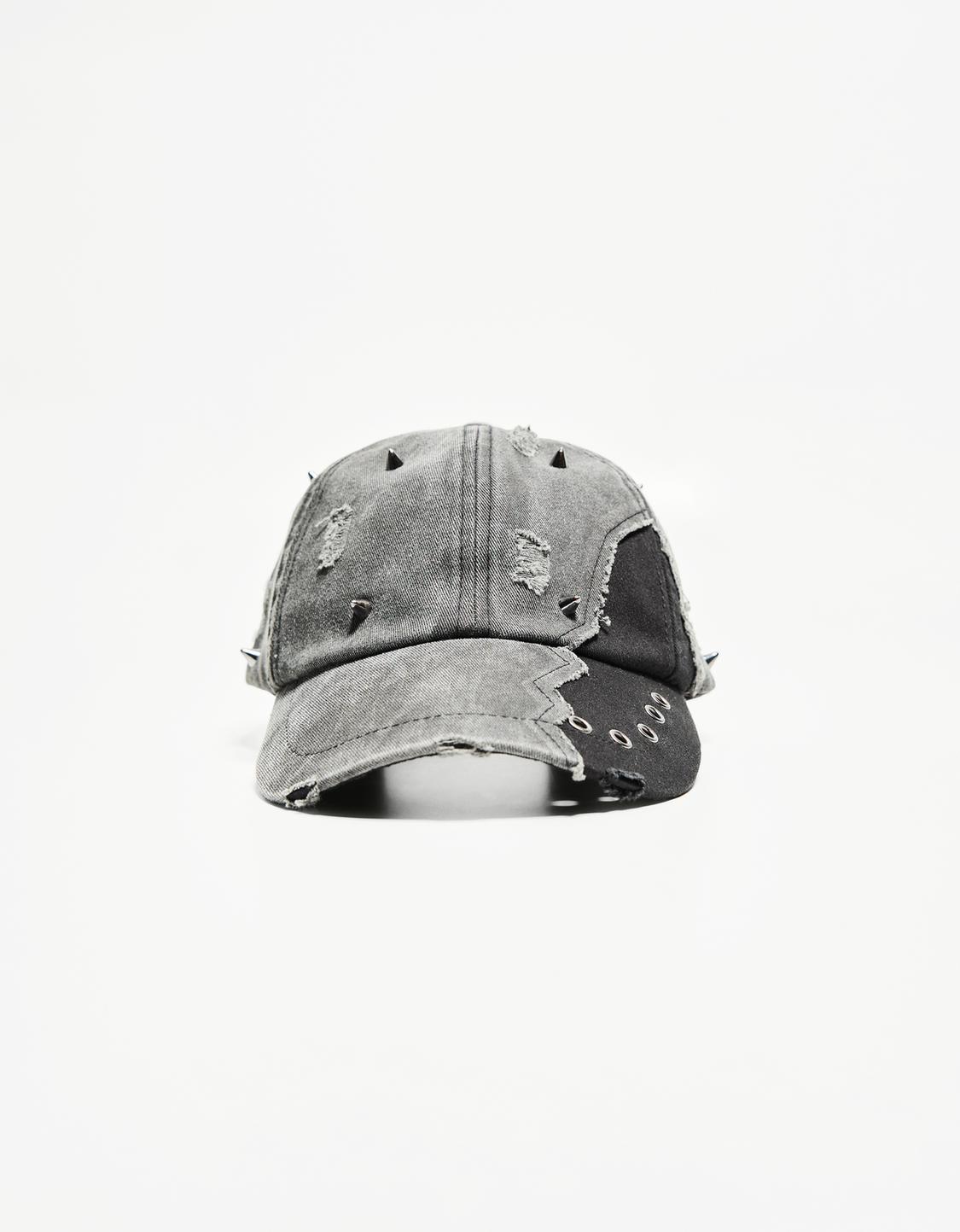 Piercing & eyelets cap