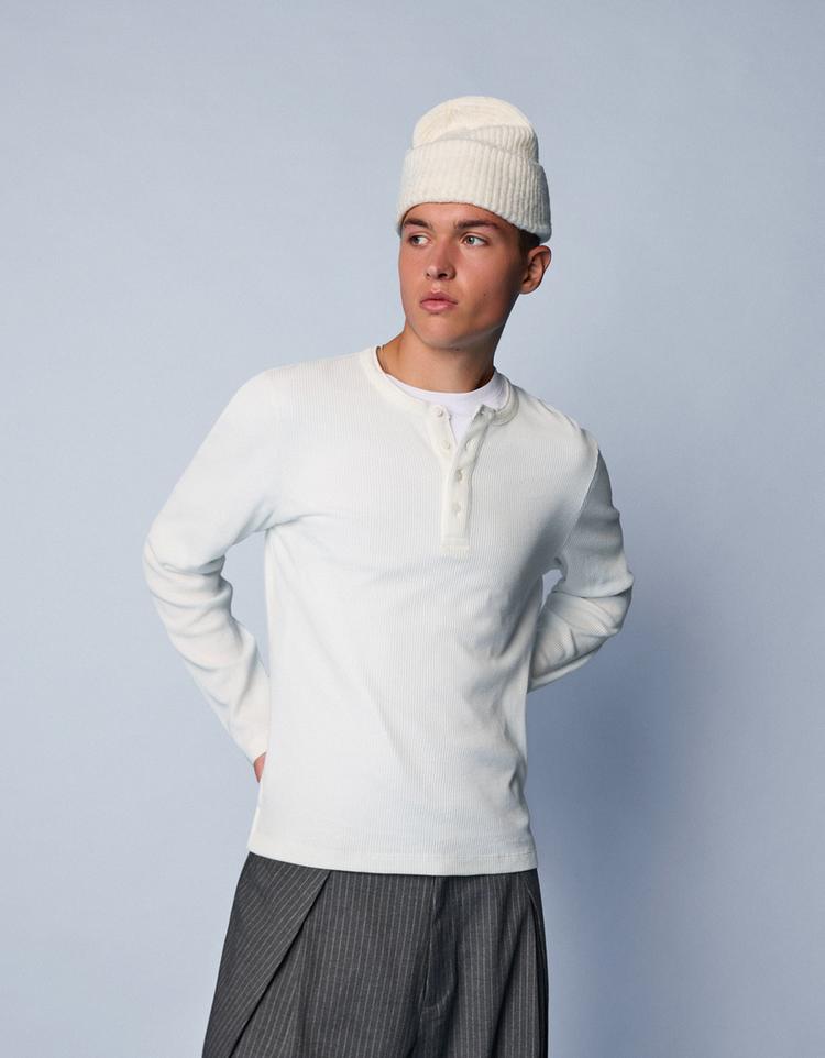 Camiseta manga larga henley slim fit