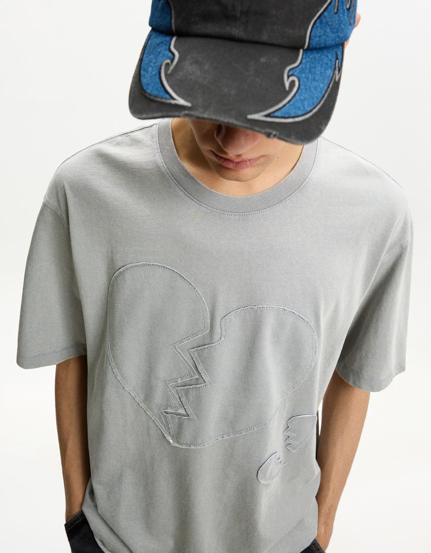 Cropped short sleeve T-shirt with patch-Grey-2