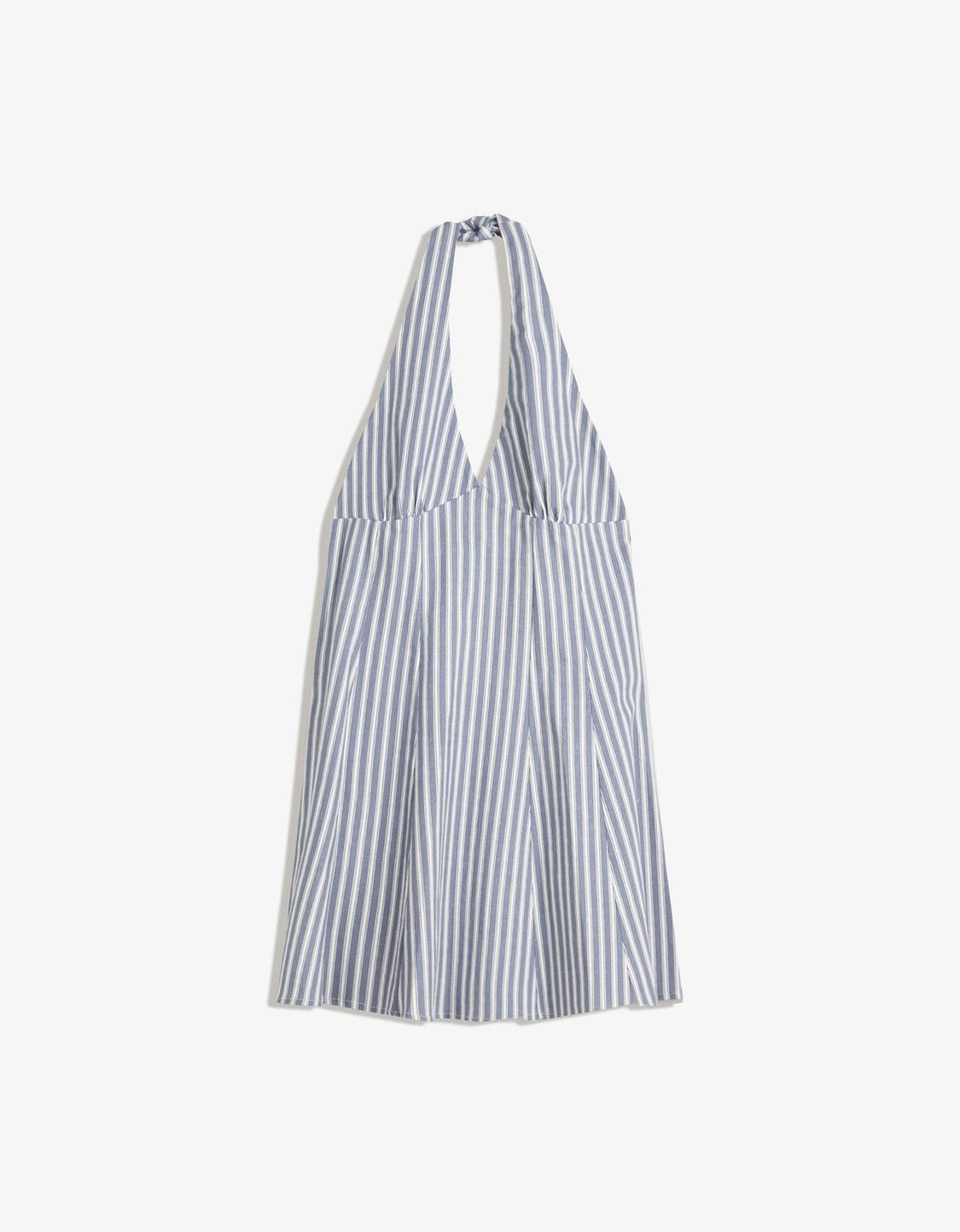 שמלת מיני מבד בנגלין עם צווארון קולר