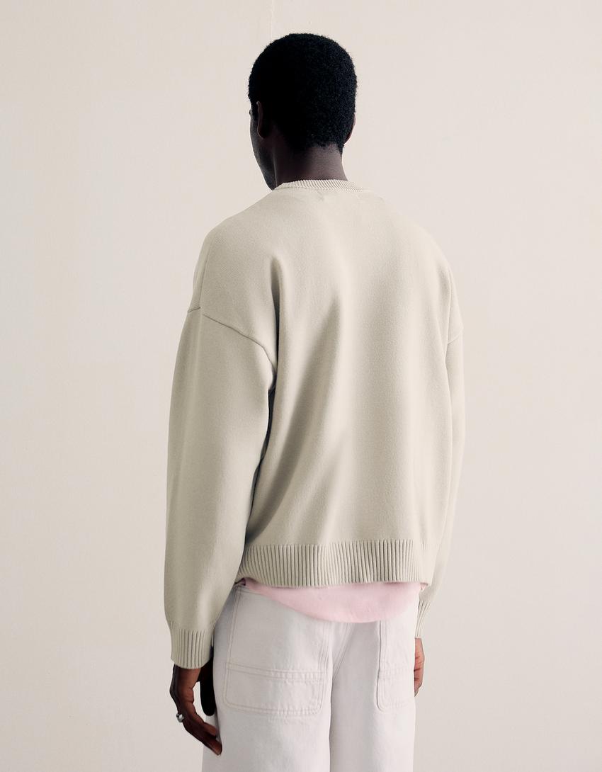 Crew neck sweater with patch-Stone