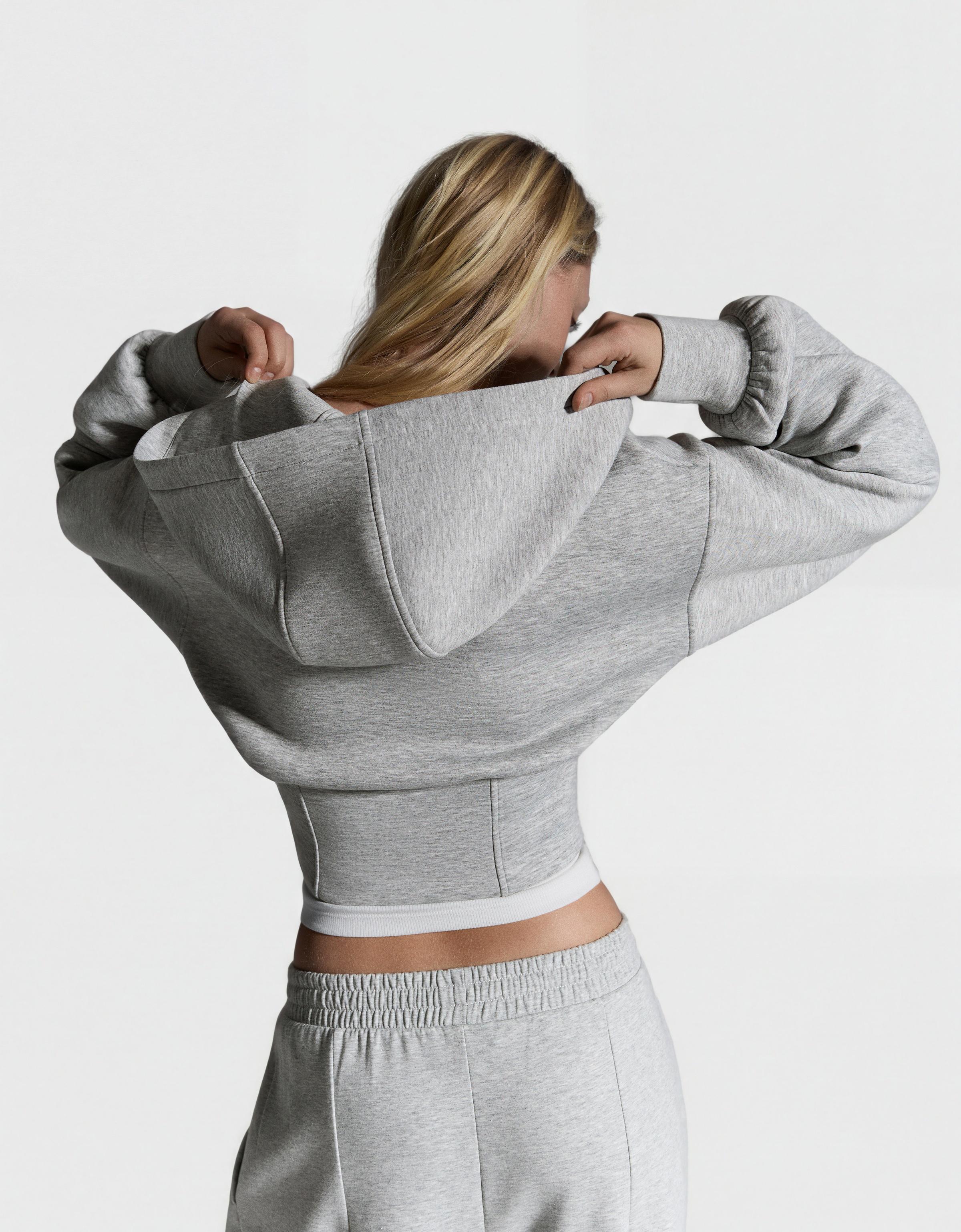 Kapüşonlu fermuarlı yüksek bel sweatshirt - Görsel 21