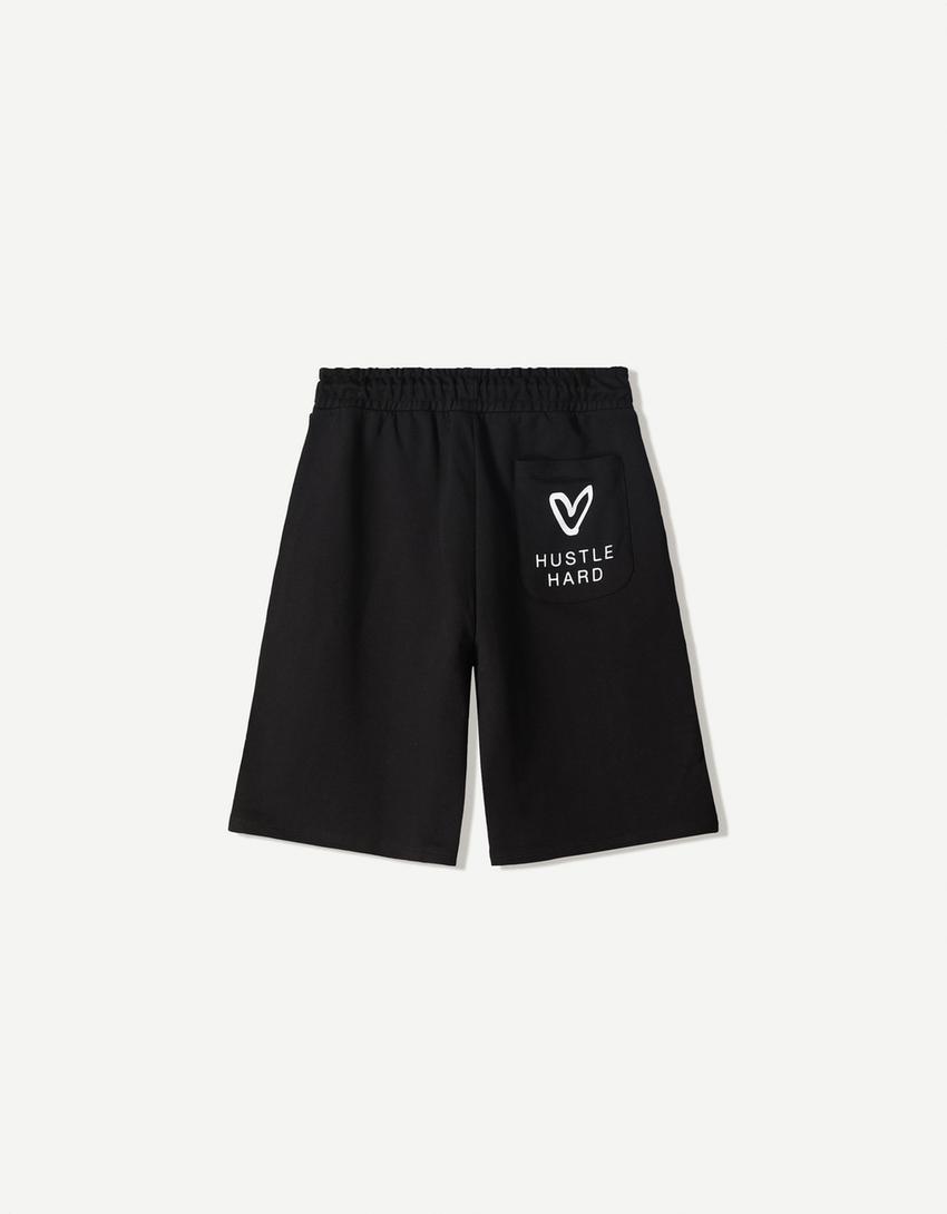 Bermuda felpa print-Negro-4