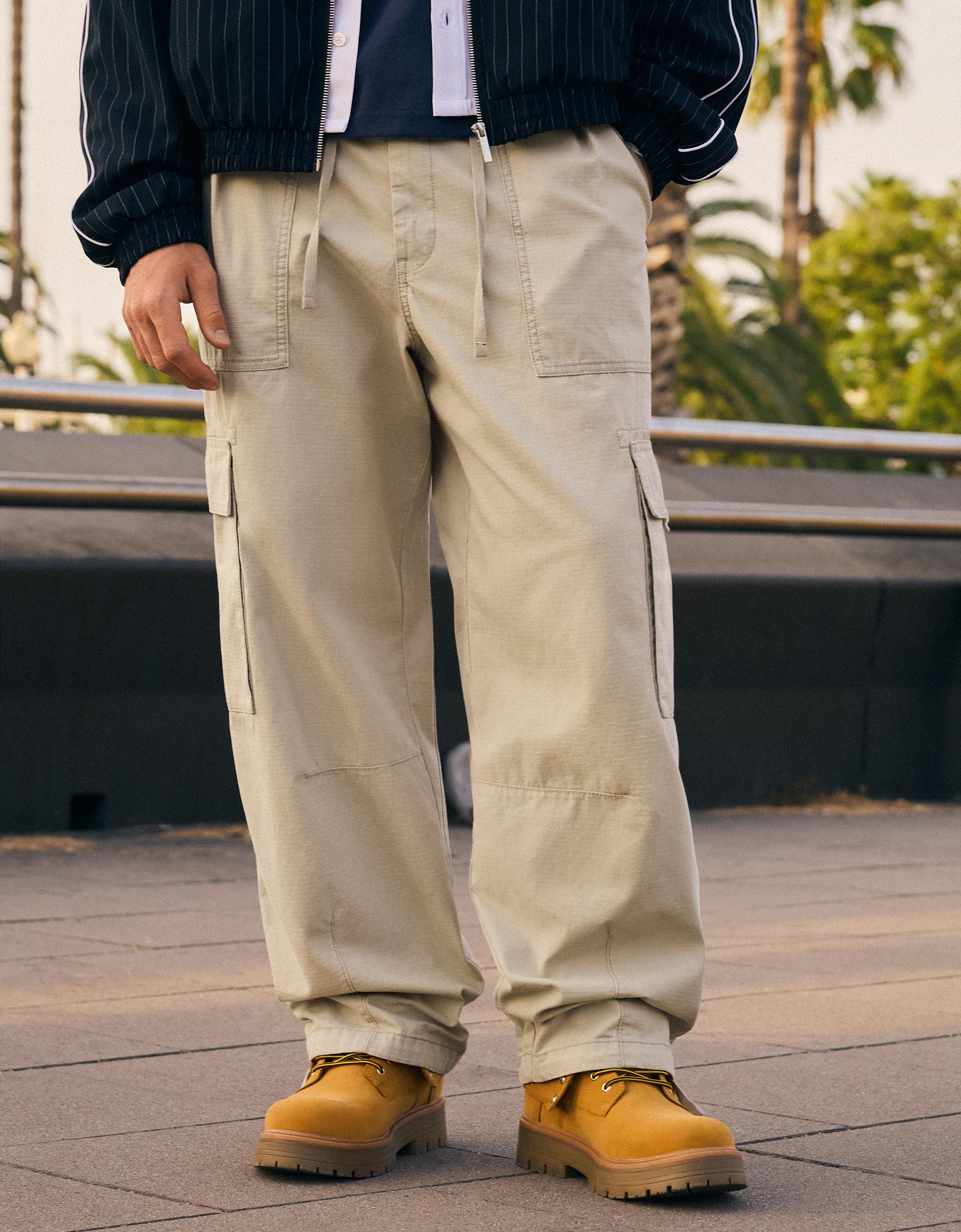 Baggy cargo trousers — Sand